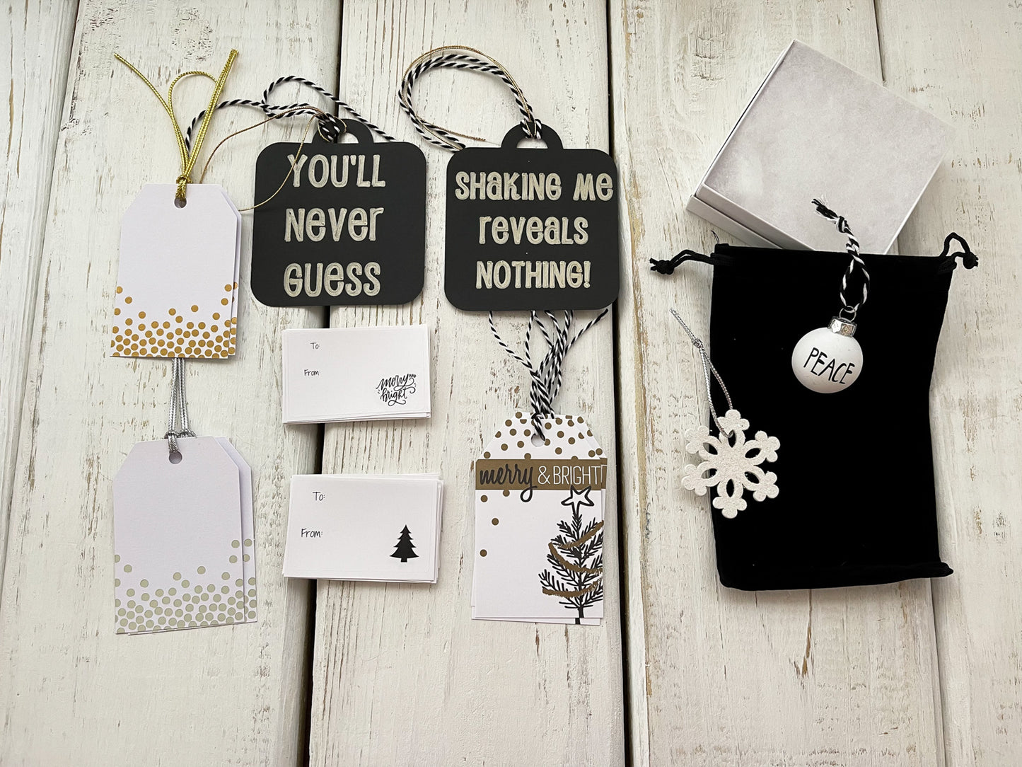 Humorous Christmas - Gift Embellishment Pack