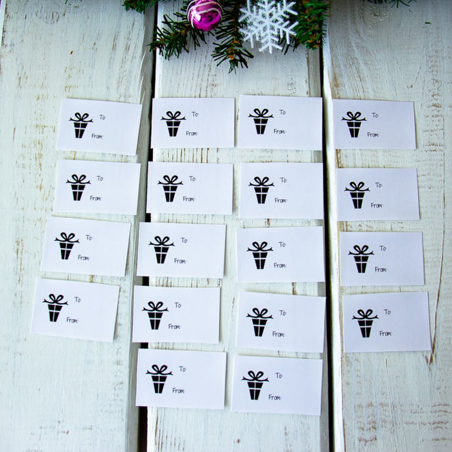 Present - Adhesive Gift Tags