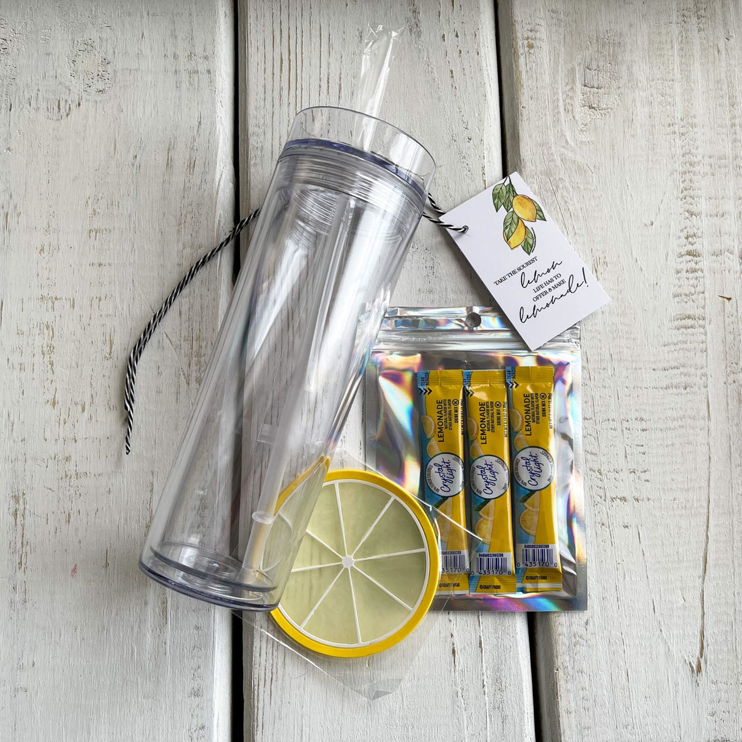 Skinny Tumbler with Lemonade