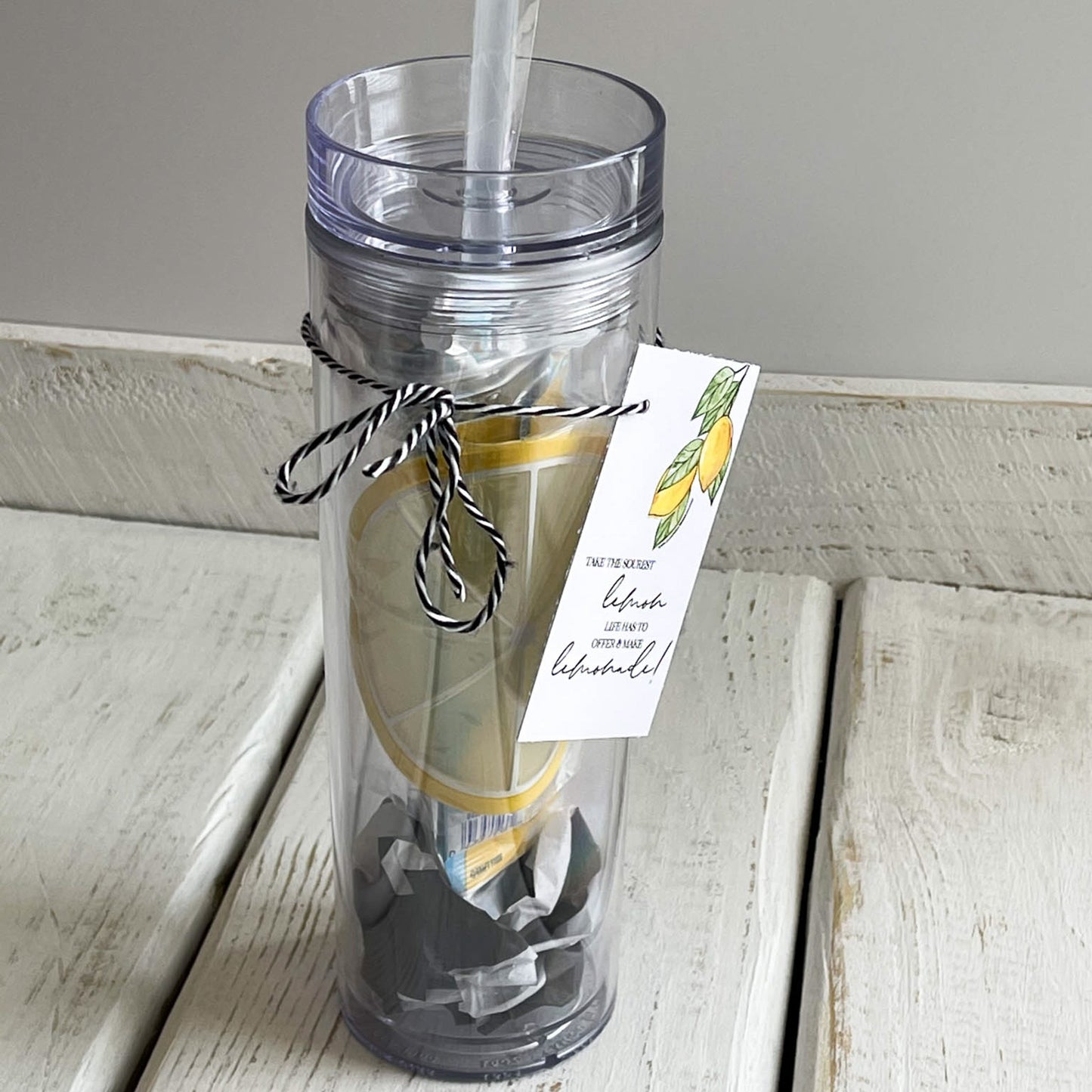 Skinny Tumbler with Lemonade
