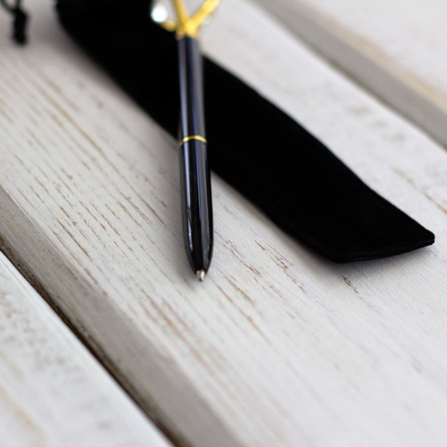 Diamond Ball Point Pen - Black/Gold